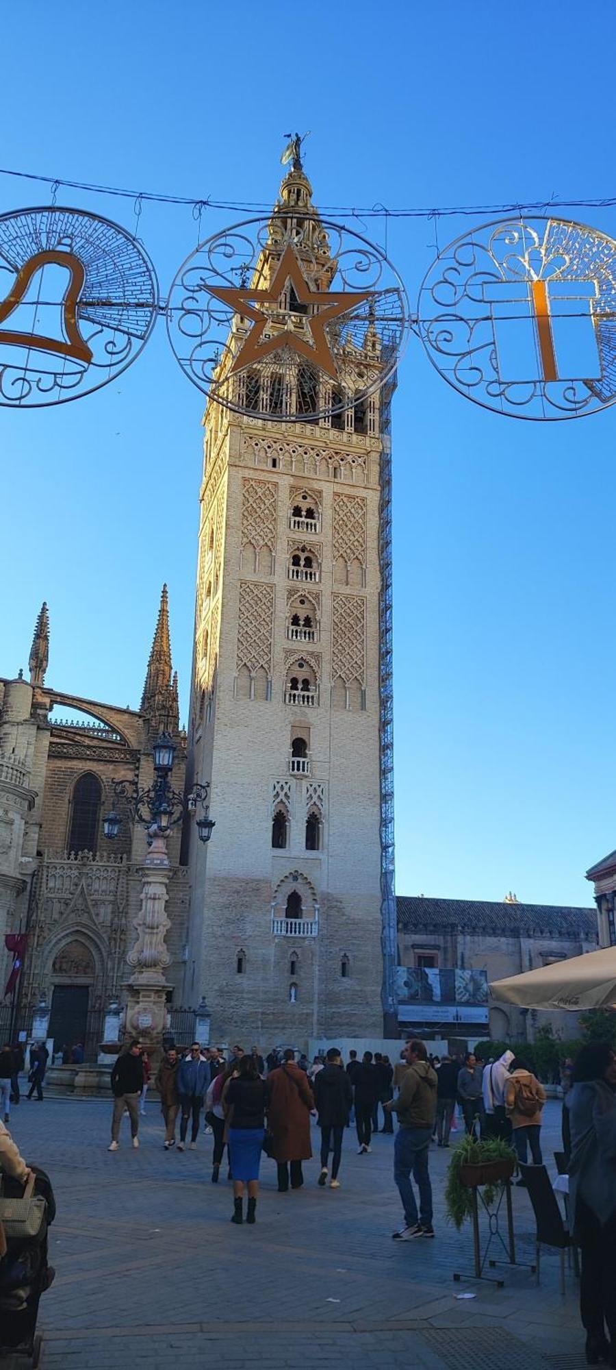 Pilsev Center * Sevilla